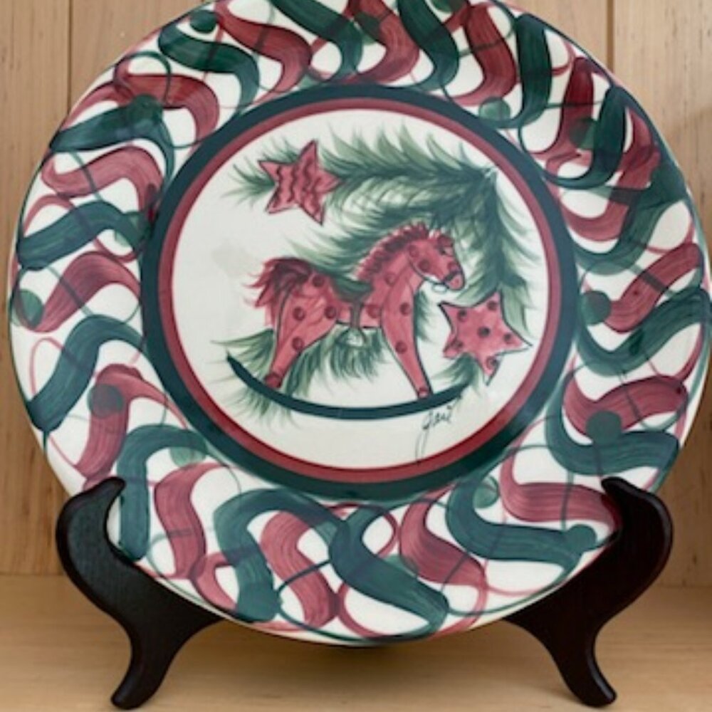 Gail Pittman Signed 1996 Rocking Horse Christmas Dinner Plate